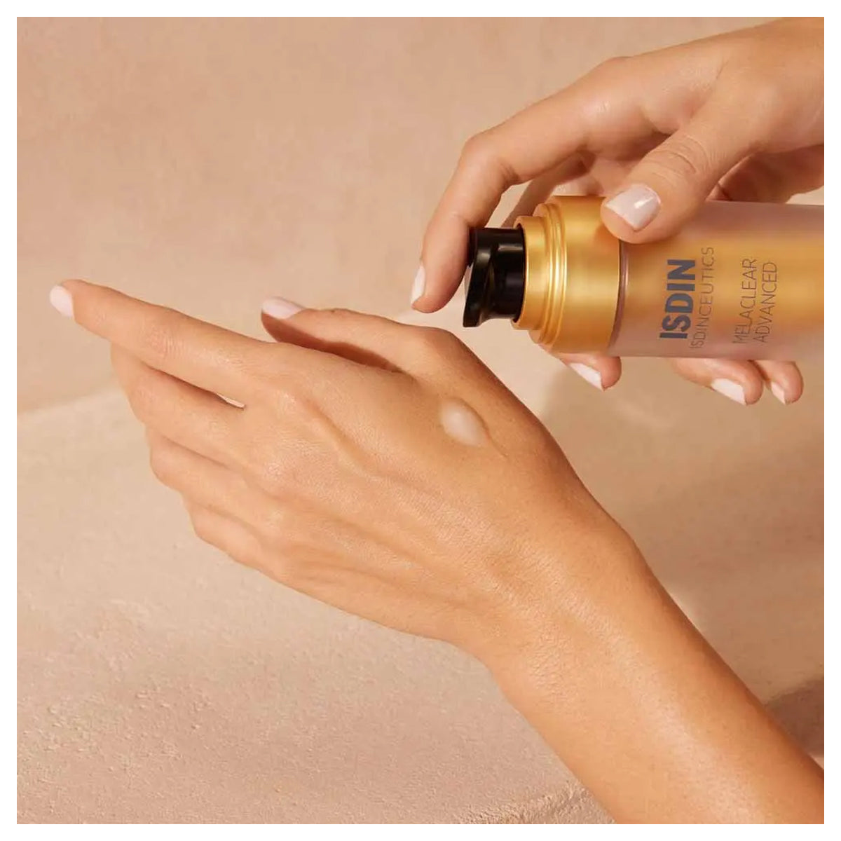 ISDIN Isdinceutics Essential Cleansing Oil 200ml Oil-Based Face Cleanser Health Boutique