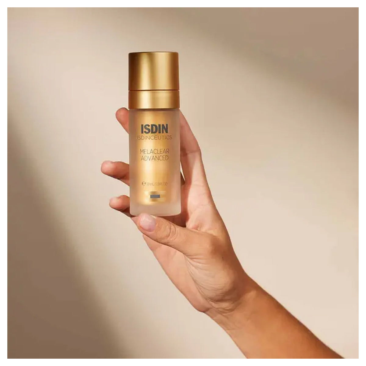 ISDIN Isdinceutics Essential Cleansing Oil 200ml Oil-Based Face Cleanser Health Boutique