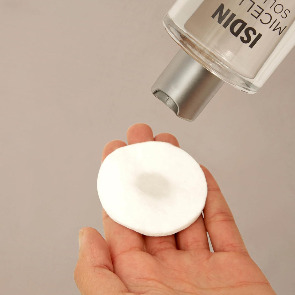 ISDIN Micellar Solution 4-In-1 Sensitive Skin 400ml micellar water makeup remover hydrating cleanser Health Boutique