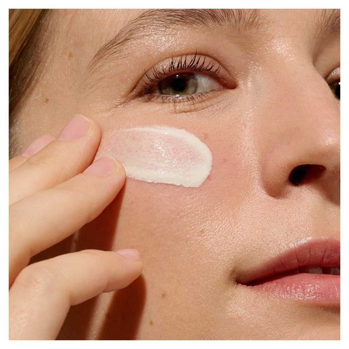 Isispharma Uveblock SPF50 Triple Action Sun Serum 28ml + Free Bag
