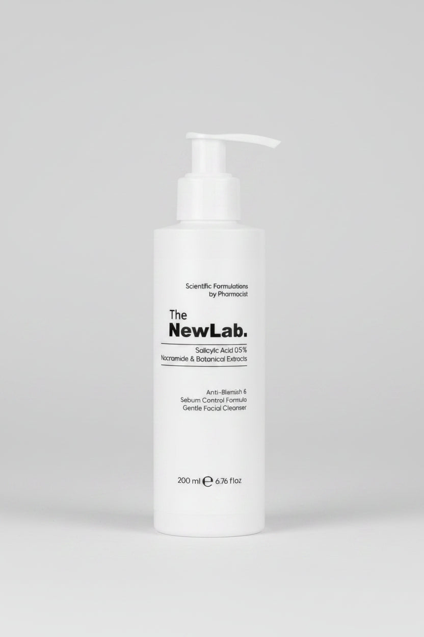 The NewLab Salicylic Acid 0.5% Niacinamide Botanical Extracts Toner clarifying toner for oily and blemish-prone skin 200 ml Health Boutique